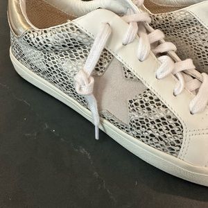 Vintage Havana sneakers